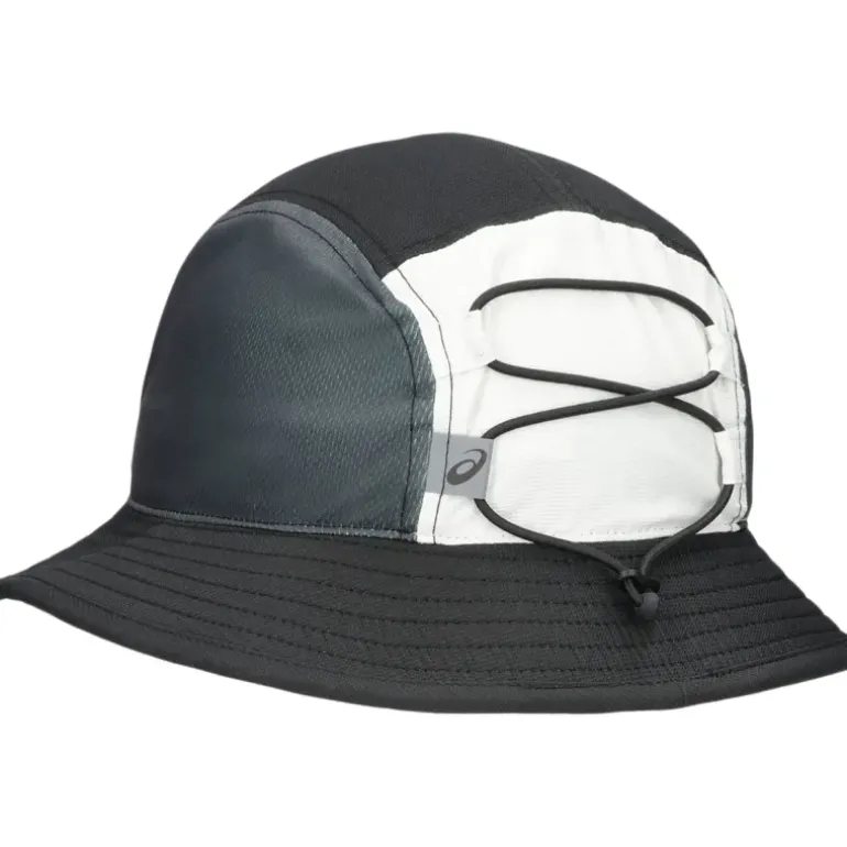 Bob running PERFORMANCE RUNNING BUCKET HAT
