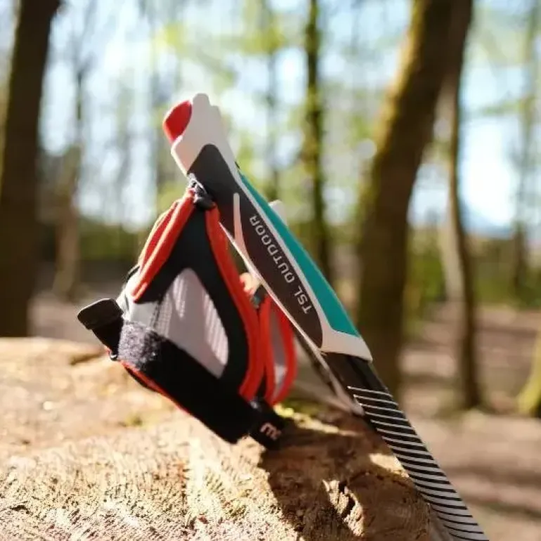 BÂTONS DE MARCHE NORDIQUE TACTIL C70 SPIKE CROSSOVER