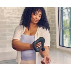 Pistolet de massage Theragun Relief